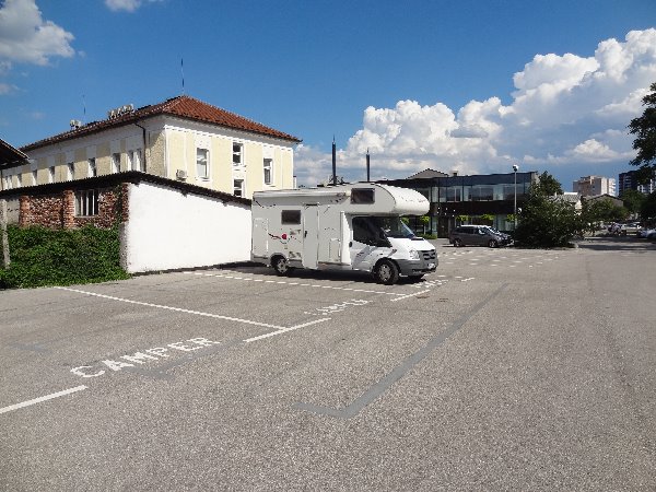 camper stop ljubljana 3